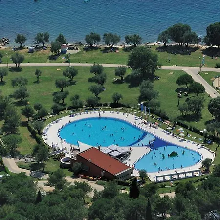 منتزه العطل Vacanceselect Premium Polari روفينج