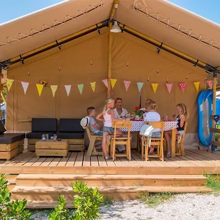 Vacanceselect Premium Polari Holiday park 3*