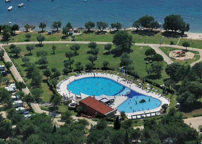 홀리데이파크 Vacanceselect Premium Polari 로비니